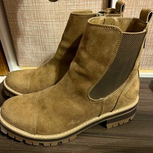 Chelsea Style Boots